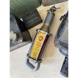 Shell Donax 'u' upper cylinder lubricant one shut gun, together with two pratts metal fuel cans, H33cm, smaller red painted fuel can H19cm and two shell fuel cans, Schweppes wooden crate and other metalware. 