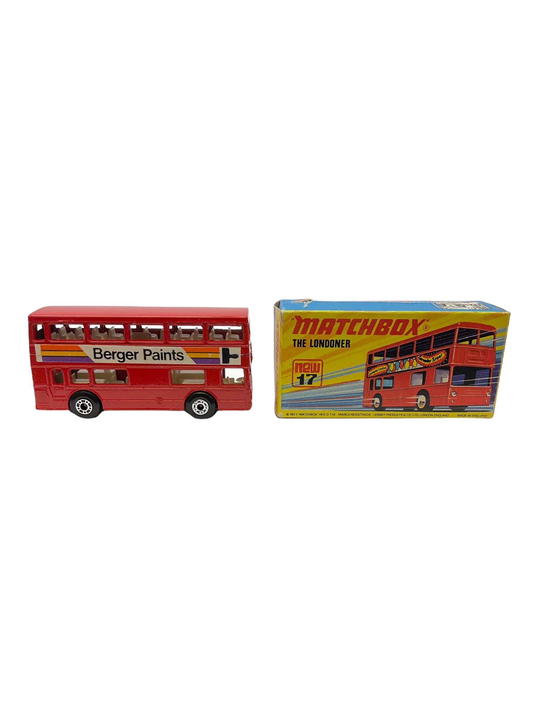 Matchbox/Superfast - eleven '1-75' series models comprising 1e Mercedes Truck, 1g Dodge Challenger, 2g S-2 Jet, 5g US Mail Truck, 6e Mercedes 350sl Tourer, 9e AMX Javelin, 15e Fork Lift Truck, 17f Londoner Bus, 18f Hondarora, 19f Cement Truck and 21f Renault 5TL; all boxed (11)