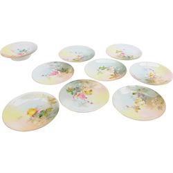 Royal Worcester dessert service with hand painted roses, comprising twelve plates and four comports and two tazza