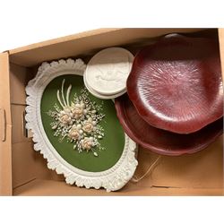 Collection of frames, including a pair of circular wooden and gilt frames, rococo examples, etc together withe shell decoration etc   