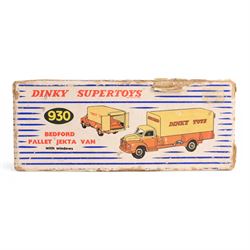 Dinky Toys Bedford Pallet Jekta Van no 930, two tone yellow body with red 'Dinky Toys' let...