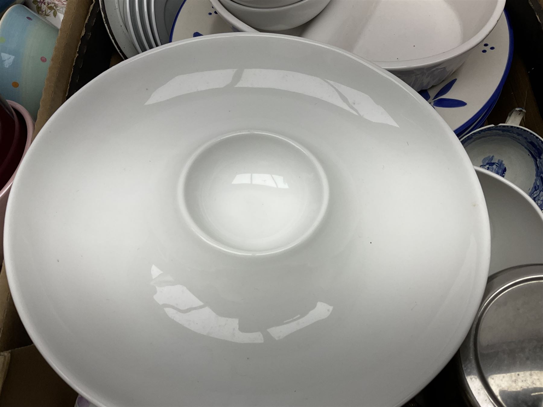 Four large meat platters, Royal Worcester Bunnykins mug and a large collection of other ceramics, including vases, dinner plates, teawares, etc, in five boxes 