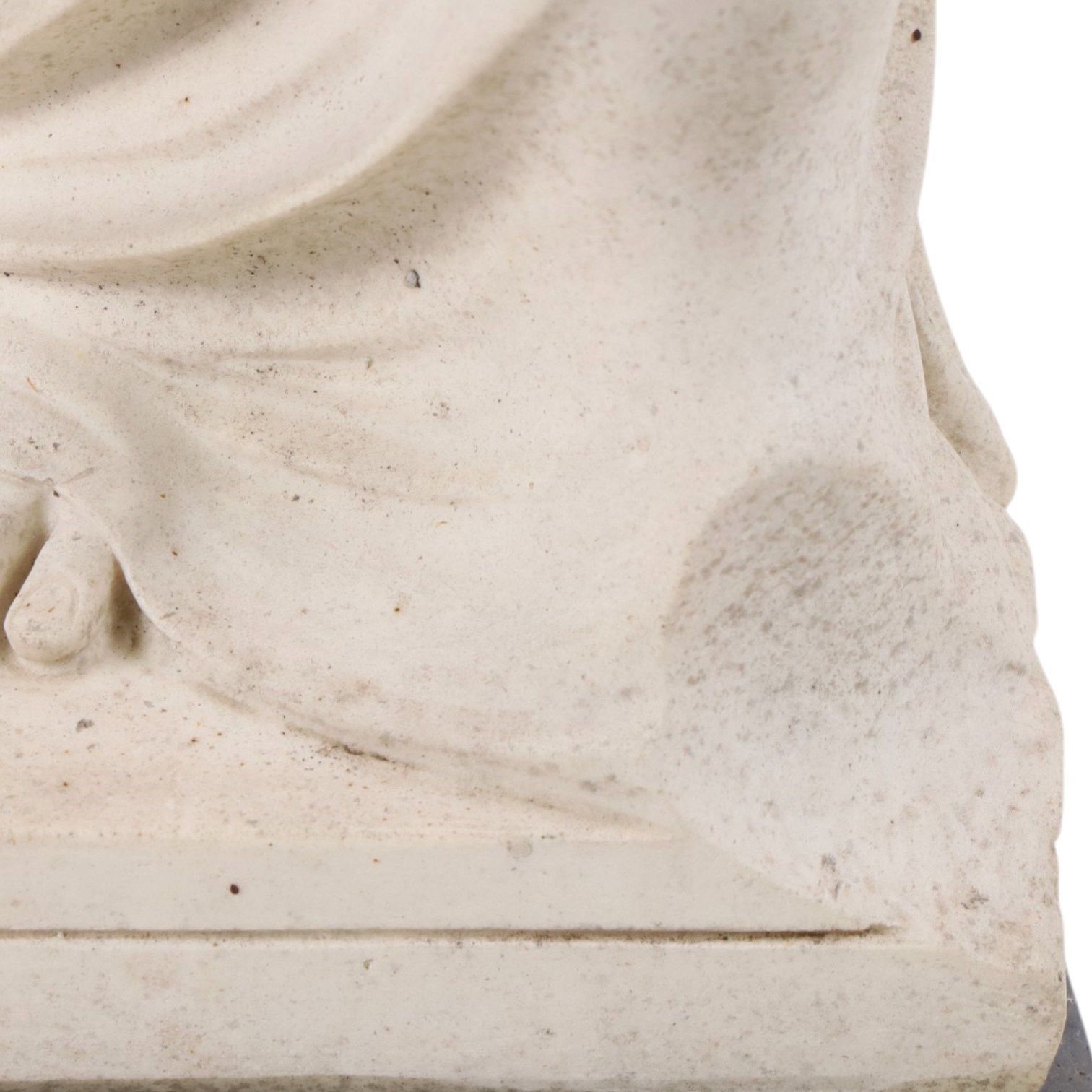 20th century resin sculpture, modelled as the Venus de Milo, H77cm