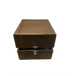 Decca wind up table top gramophone