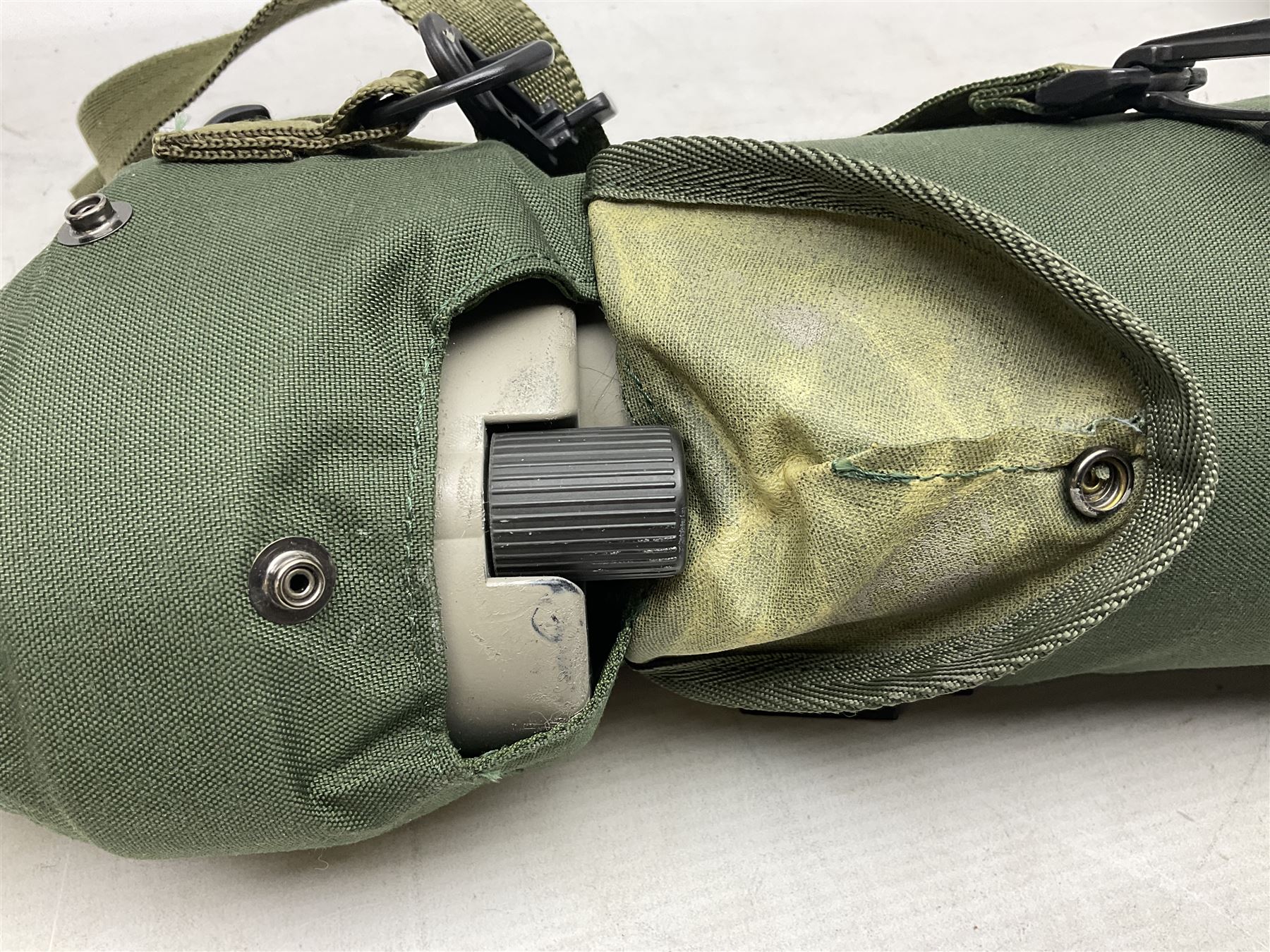 Kowa TSN-821 Spotting Scope, with 32x wide eye lens and canvas cover