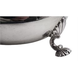 Pair of George III silver sauce boats, each of typical form with gadrooned rim, and acanthus capped scroll handle, upon three shell mounted shell pad feet, hallmarked George Methuen, London 1760 including handle H13cm, approximate total weight 30.25 ozt (941 grams)