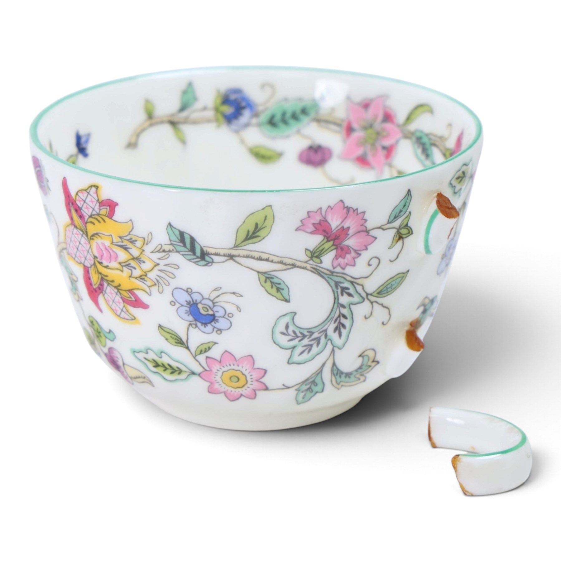 Minton Haddon Hall tea wares, including cake stand, eight cups and saucers, salt and pepper, etc 