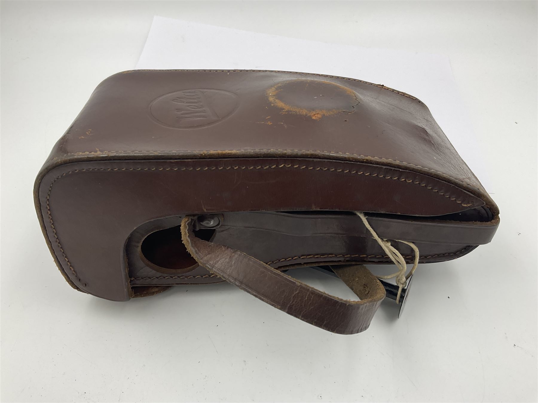 Welta Superfekta Folding twin lens camera, with 'Meyer Gorlitz Trioplan 1;3.8 f=10cm' lens serial no 649219 and 'Meyer Gorlitz Trioplan 1;3.8 f=7.5cm' lens serial no 653168, in fitted case