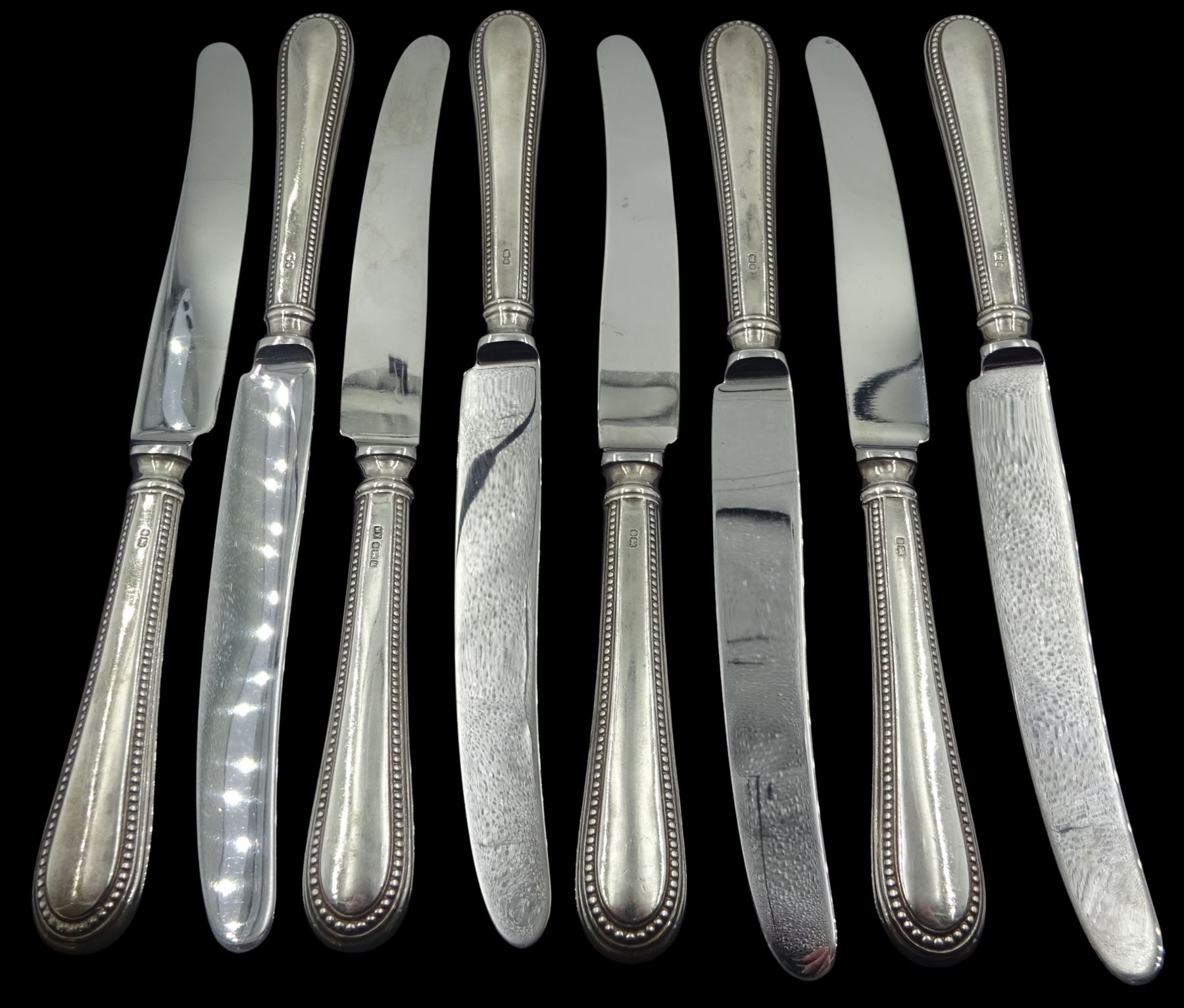 Modern silver Bead Edge pattern canteen, for six place settings, comprising dinner forks, dinner