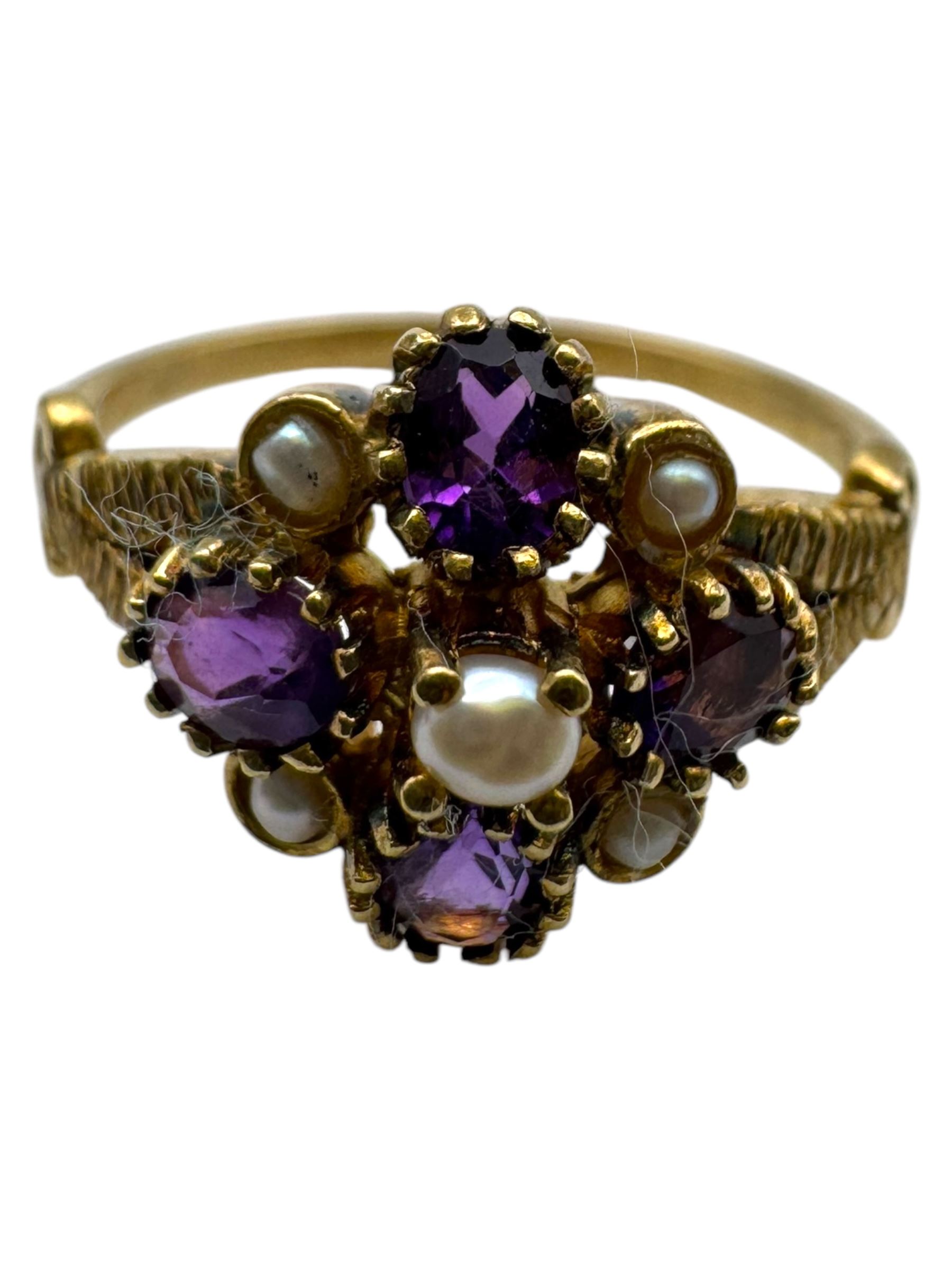 9ct gold amethyst and pearl flower ring, boxed 
