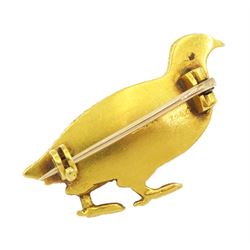 Early 20th century gold grouse brooch, the eye set with a rose cut diamond, stamped 18ct, in fitted silk and velvet lined box by John Hall & Co, Manchester