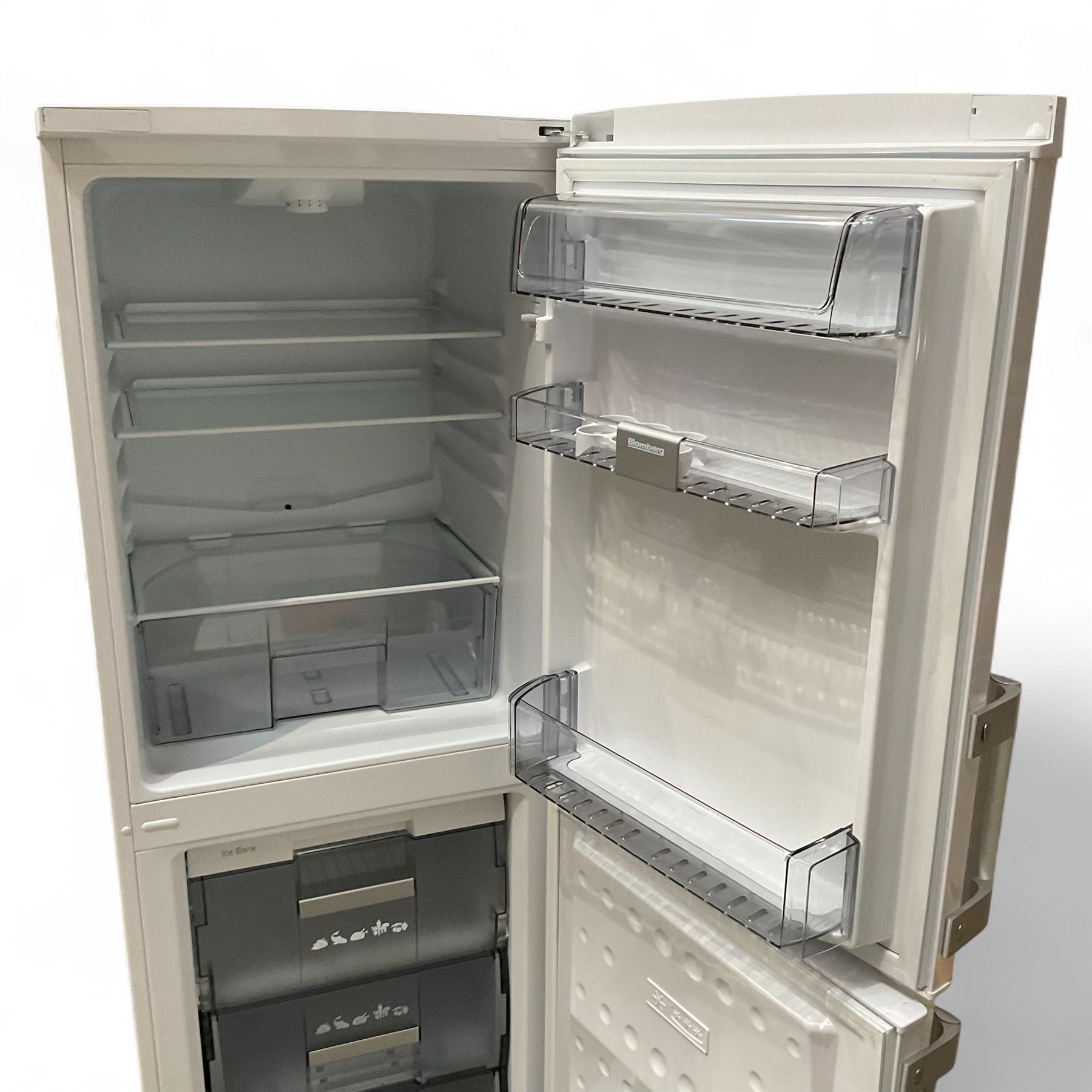 Blomberg KGM9530P fridge freezer 