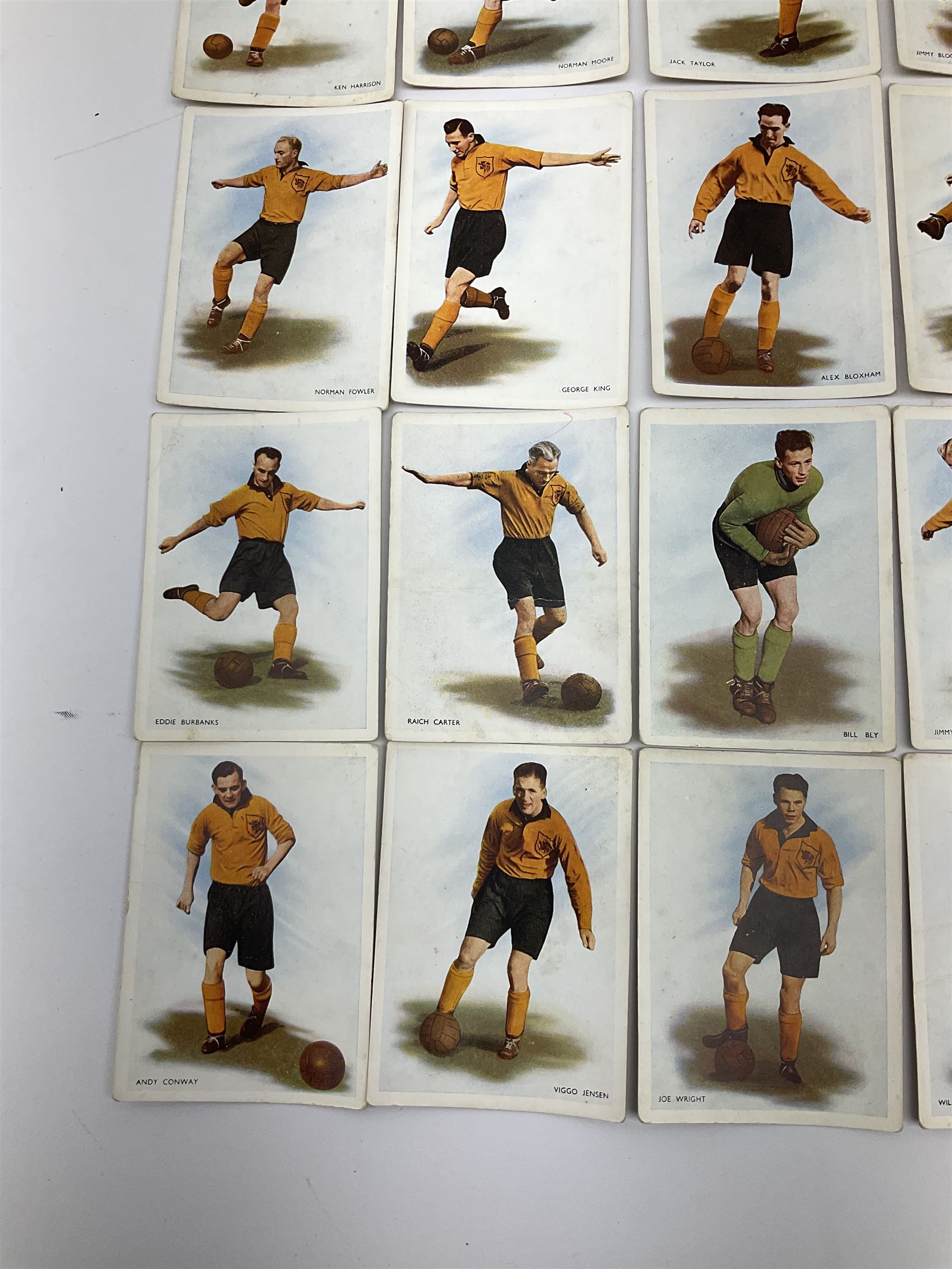 Football - Hull City - set of twenty trade cards 1950s including Raich Carter, Bill Bly etc