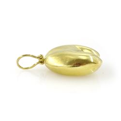 18ct gold Coco de Mer pendant, stamped