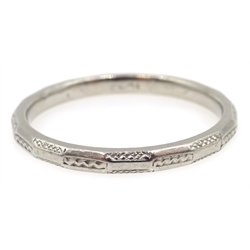  Platinum wedding ring stamped PLAT  
