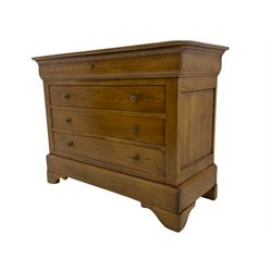 Barre Dugue - French oak five drawer chest with three drawers and frieze drawer at top and one at bottom 

