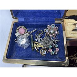 9ct gold cross pendant necklace, silver fob and a collection of costume jewellery including beaded necklaces, brooches, etc 