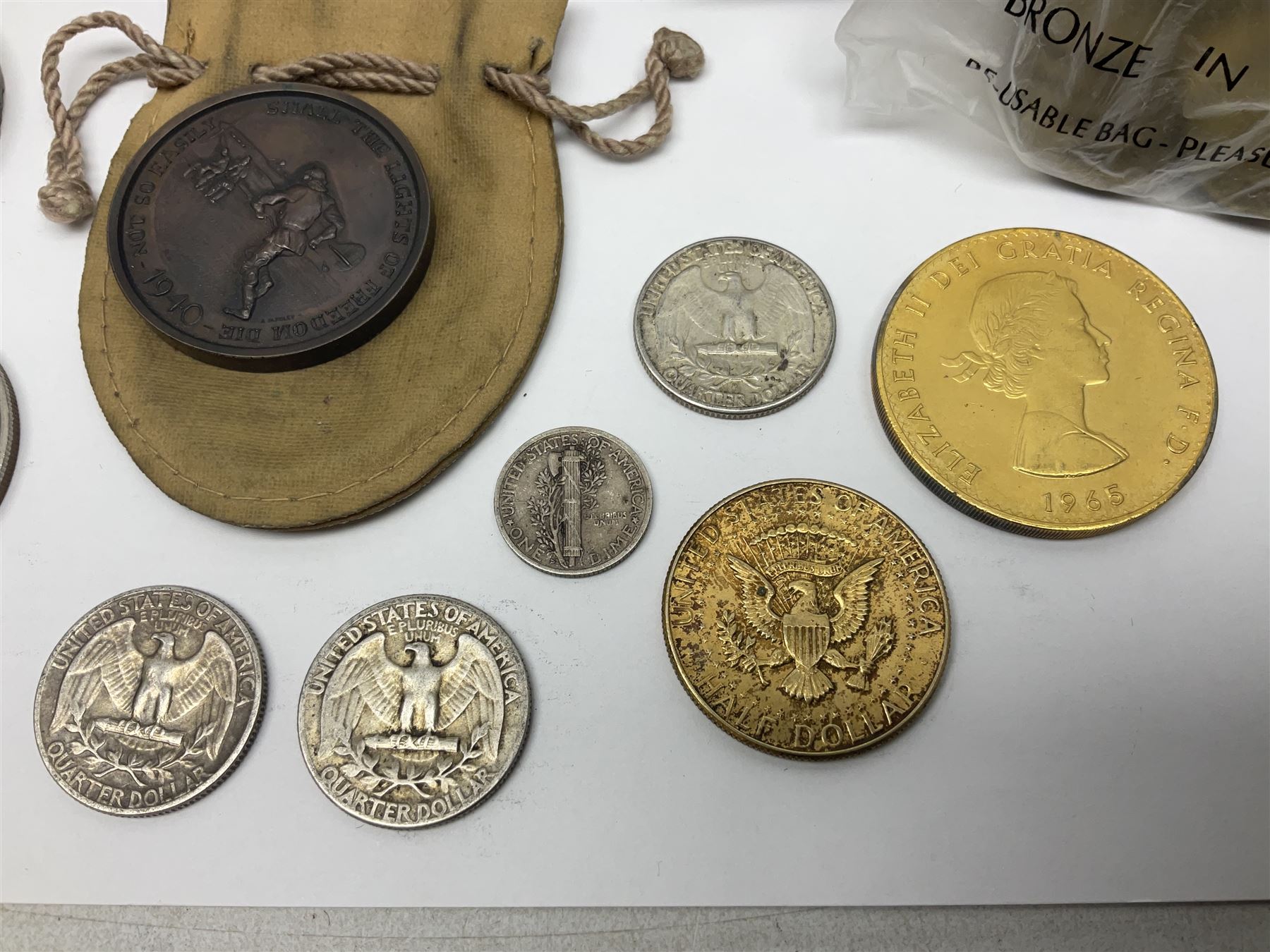 United States of America 1922 peace dollar, 1971 dollar coin, various commemorative crowns, commemorative medallions etc