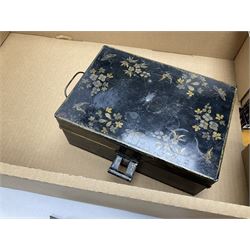 Thirty-one bookbinder's brass number and letter stamps, predominantly with beech handles, together with a bookbinder' decorative fillet roll, with brass triple line wheel stamped E. Menuel London, with wood handle, and two ink blotters