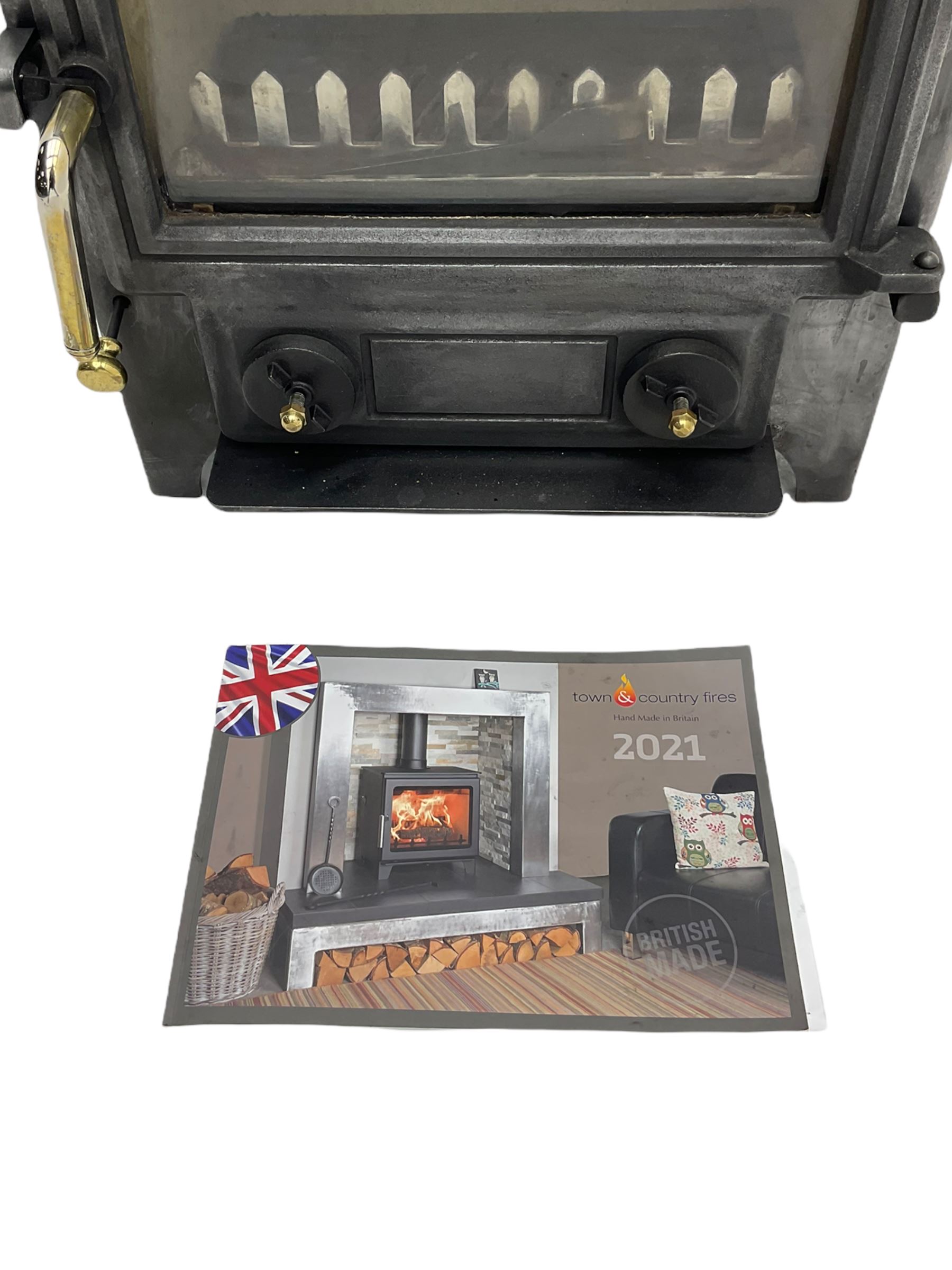 Town & Country Fires - 'Little Thurlow' smoke control eco multi-fuel stove, 5kW output, retail price - £1,456