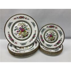 Paragon Tree of Kashmir part tea and dinnerwares service for six, comprising dinner plates, side plates, teacups and saucers, milk jug and open sucrier (26)