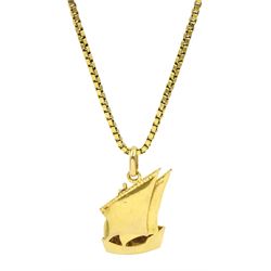 18ct gold boat pendant, on 18ct gold box link necklace