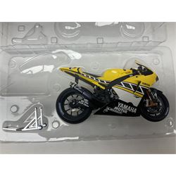 Three Minichamps 1:12 scale die-cast motorcycles - Yamaha YZR 500 Max Biaggi 2000; Yamaha YZR-M1 Colin Edwards Fiat Yamaha Team MotoGP 2007 GP Australia; and Yamaha YZR 500Team Yamaha Max Biaggi 500ccGP 2001; all boxed (3)