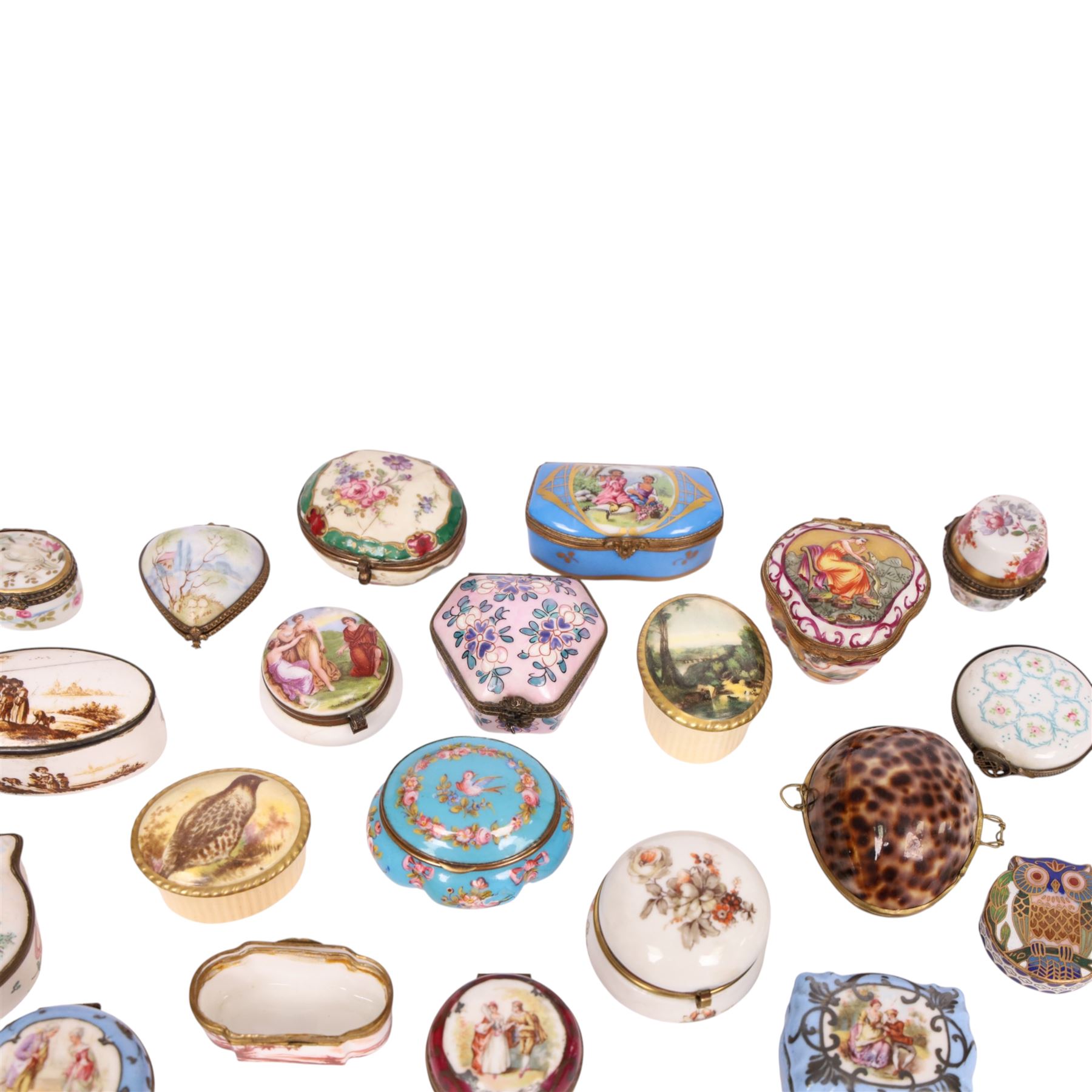 Large collection of 19th century and later pill boxes, including examples by Limoges, Veuve Perrin, Capodimonten etc 
  