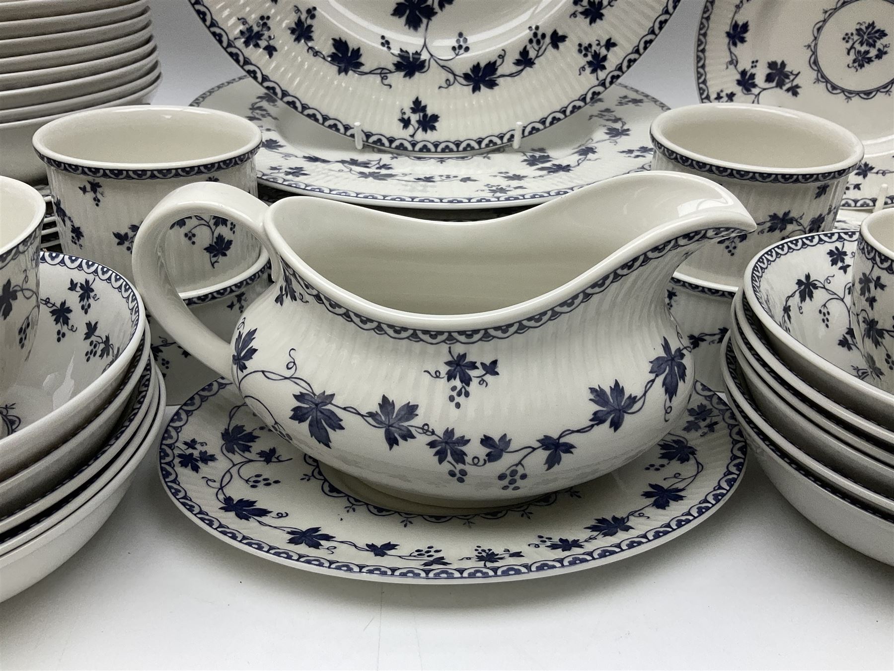 Royal Doulton Yorktown pattern part tea and dinner service, to include ten dinner plates, nine side plates, eight soup bowls, nine teacups and saucers, sauce boat and saucers etc (90)