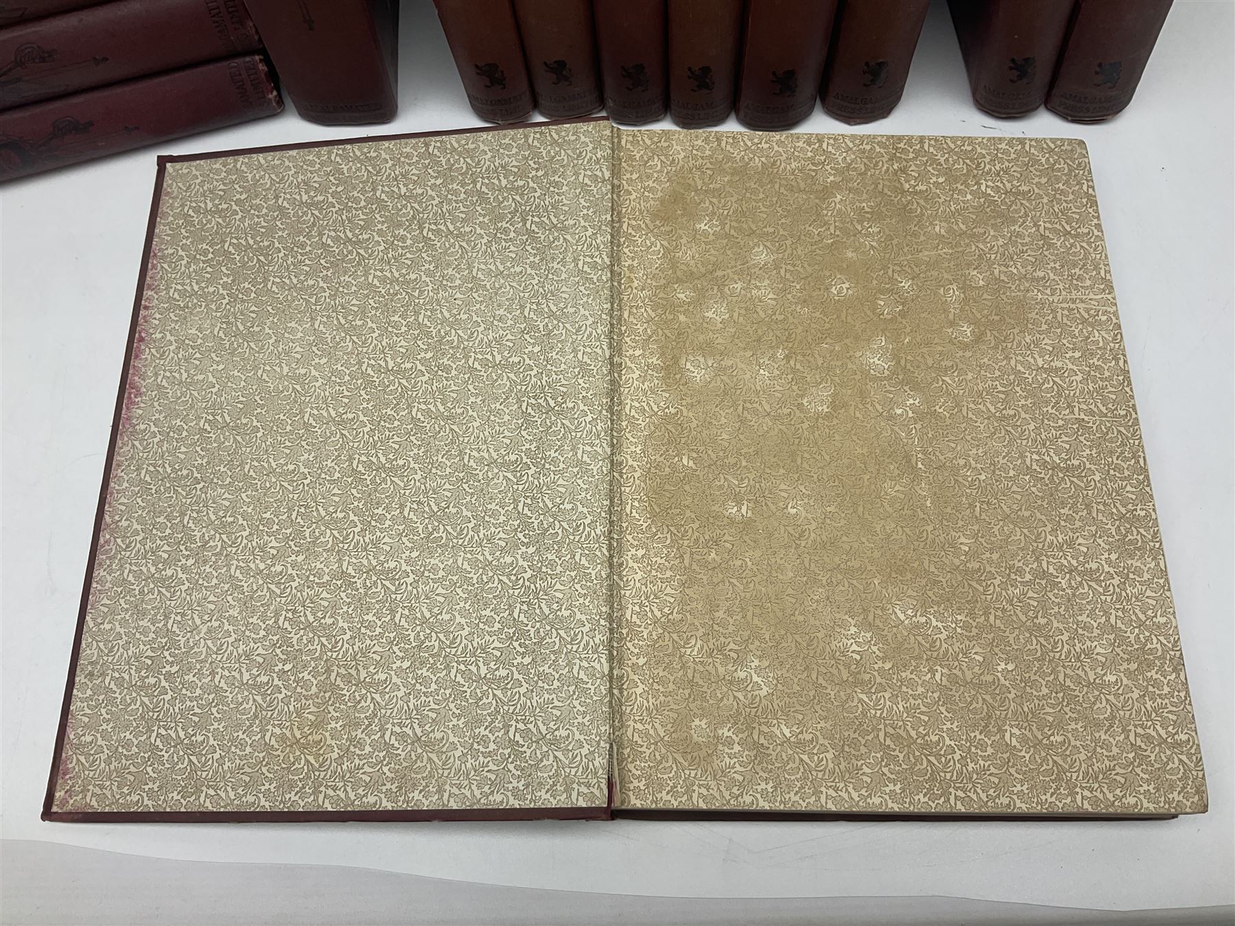 Wilson H.W. (Ed.): The Great War. The Standard History of the All-Europe Conflict. 1914-1919 Amalgamated Press. Uniformly bound in maroon/black cloth; and The War Illustrated. Seven bound volumes (Ex.8) 1914-1919. (20)