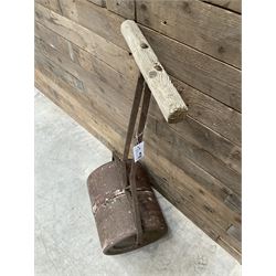 Victorian cast iron garden roller