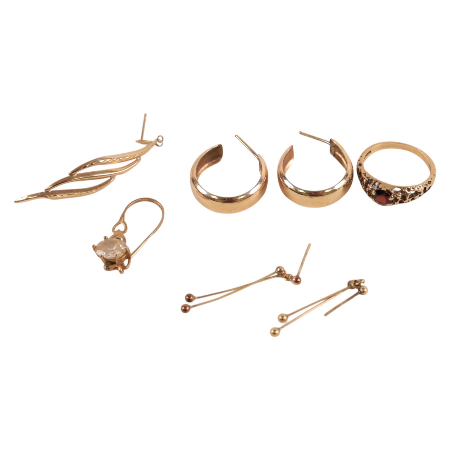 9ct gold jewellery, comprising pair of hoop earrings, pair of pendant earrings, stone set ring and two odd earrings