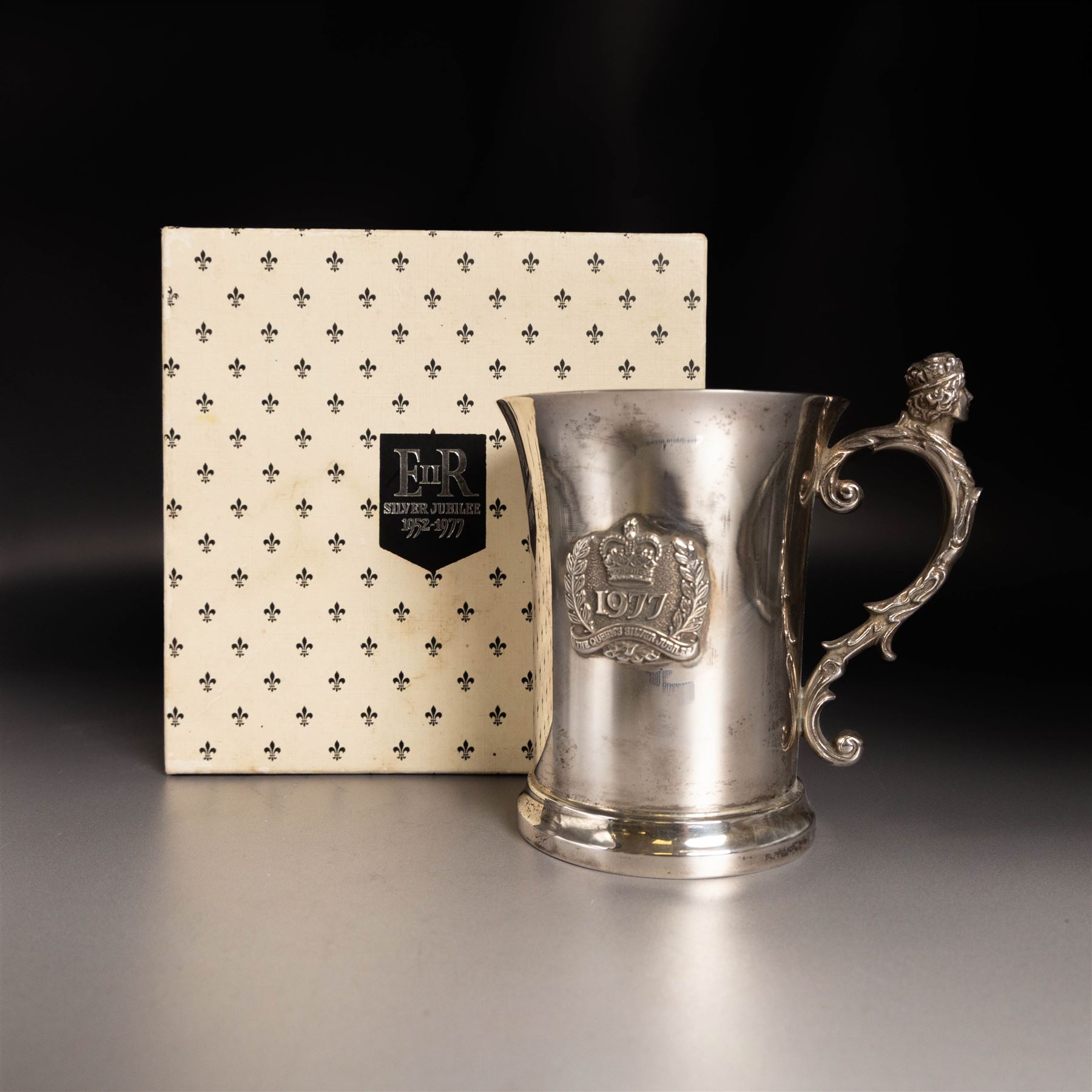 Limited edition commemorative silver tankard, created by The Birmingham Mint to commemorate the Silver Jubilee of Queen Elizabeth II, hallmarked Birmingham Mint, Sheffield 1977, with box and certificate of authenticity