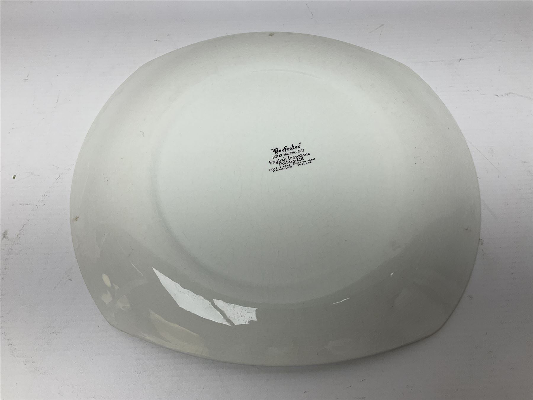 Set of Six Washington pottery fish series plates, titled Aquarius, together with two Ironstone pottery Beefeater plates, L28cm, H24cm