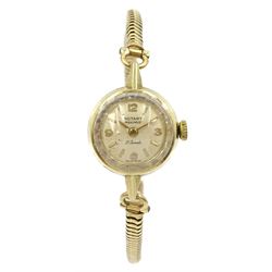 Rotary Maximus ladies 9ct gold manual wind wristwatch, on 9ct gold bracelet, stamped 9.375
