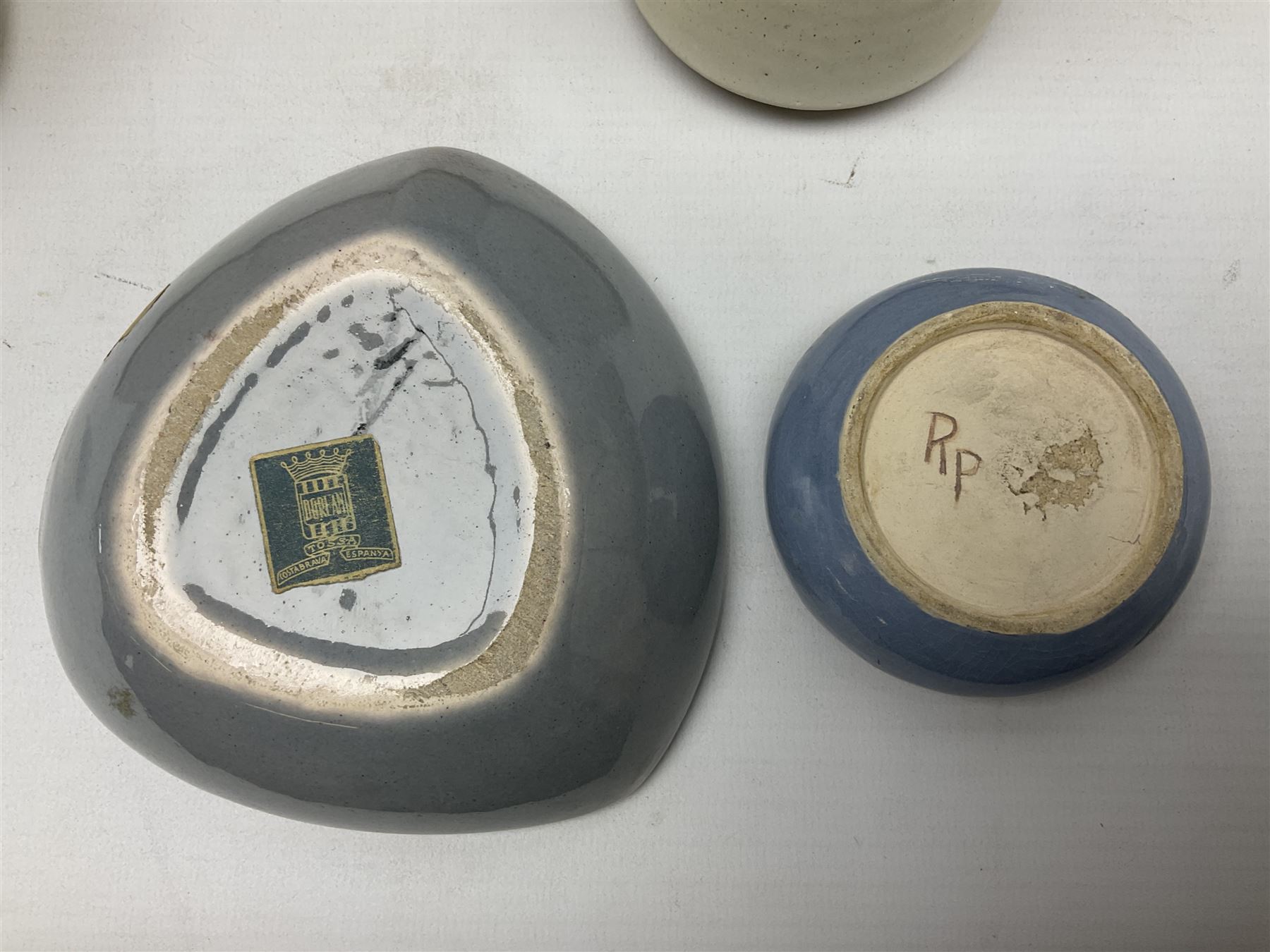 Collection of studio pottery, to include salt glaze vase with trailed decoration, impressed JH mark, possibly Joanna Still (nee Harrisson), set of six cups and vase by Diana Eden with impressed DE marks beneath, etc