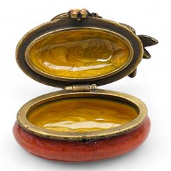 Jay Strongwater - 'Two Peas in a Pod' enamel trinket box, L11.5cm, frog brooch and small trinket box, decorated with a fly and trailing leaves, all set with Swarovski crystals (3)