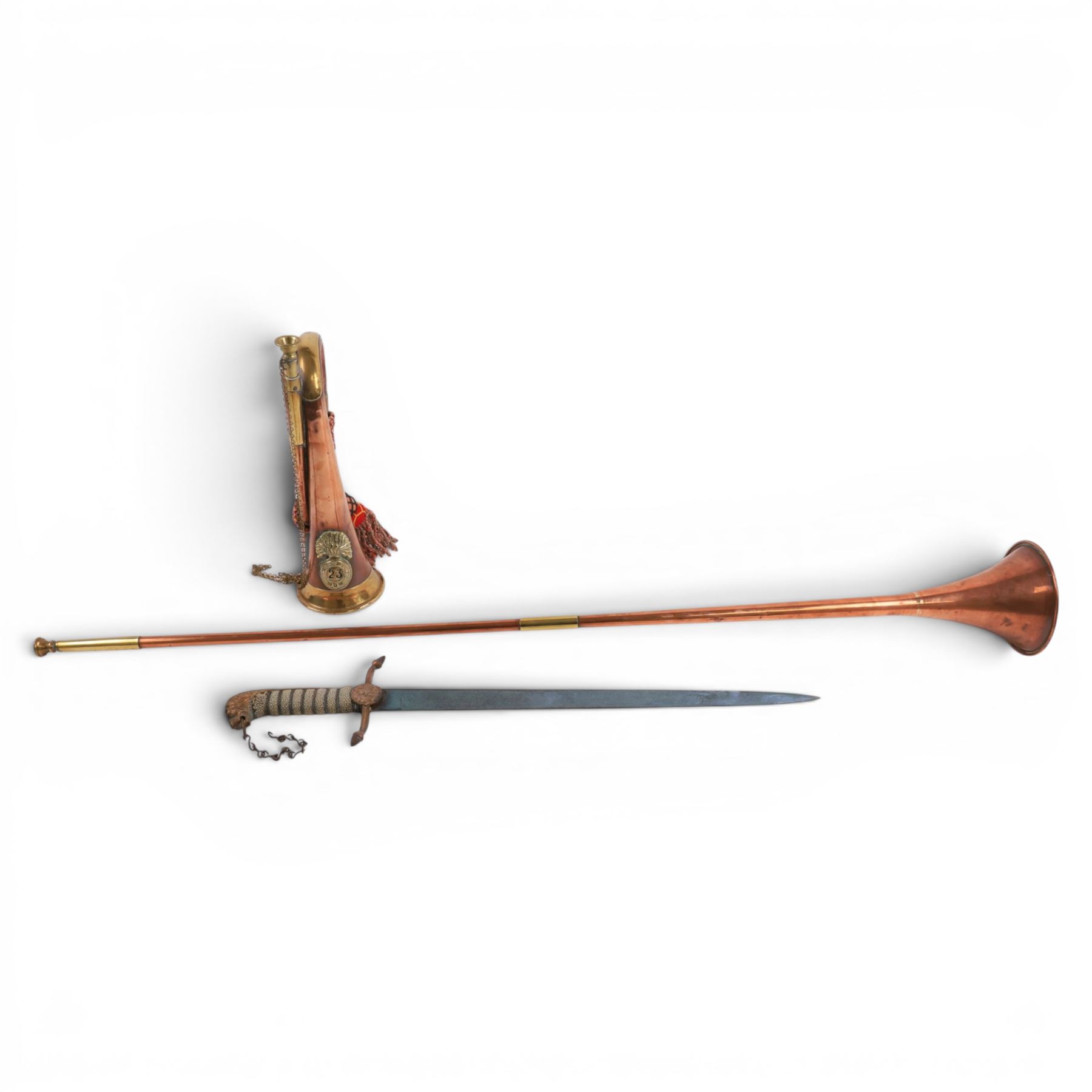 Royal Welsh Fusiliers 23rd Regiment bugle, together with copper hunting horn, midshipman dirk