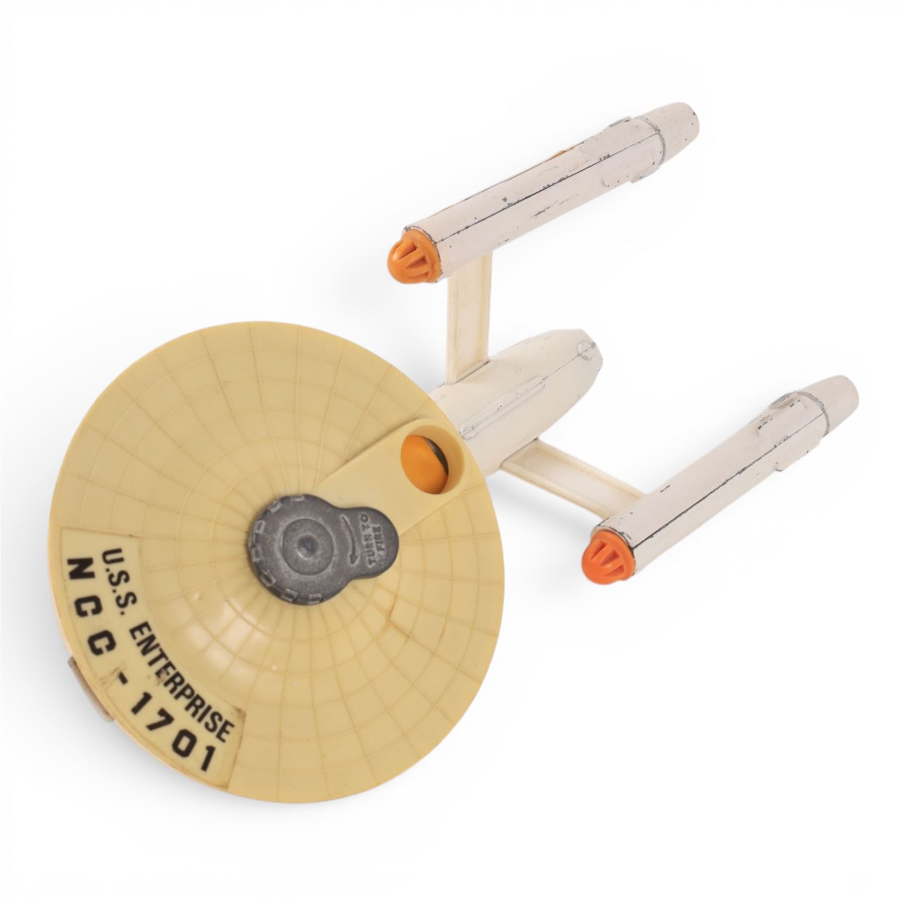Star Trek diecast vehicles, comprising Dinky USS Enterprise, ERTL Bird of Prey, Excelsior and Enterprise, all carded and two loose Dinky models