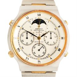 Seiko Sports 100 gentleman's stainless steel chronograph quartz wristwatch, Ref. 7A48-7000  white dial with subsidiary dials and moonphase, on original bracelet with fold-over clasp
