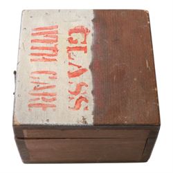 WWII Air Ministry 'Bombsight D' compass, in fitted wooden box