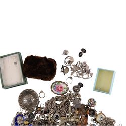 Silver jewellery, including earrings, rings, pendant, etc, together with a collection of costume jewellery