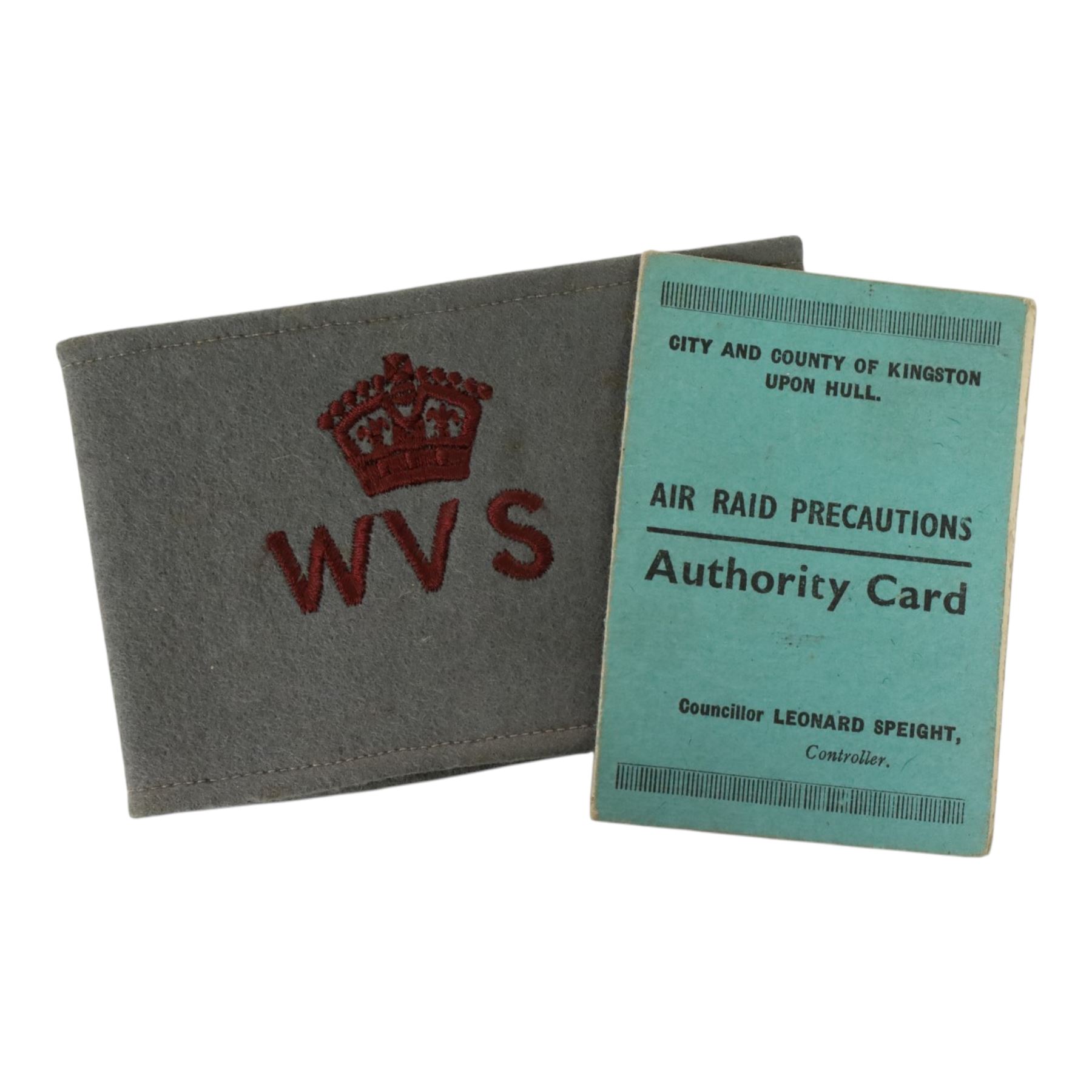 Collection of various military items, including RAF cloth badges including shoulder eagle badges, AG badge, AM1 badge, WVS armband, Air Raid Preauction authority card, etc  