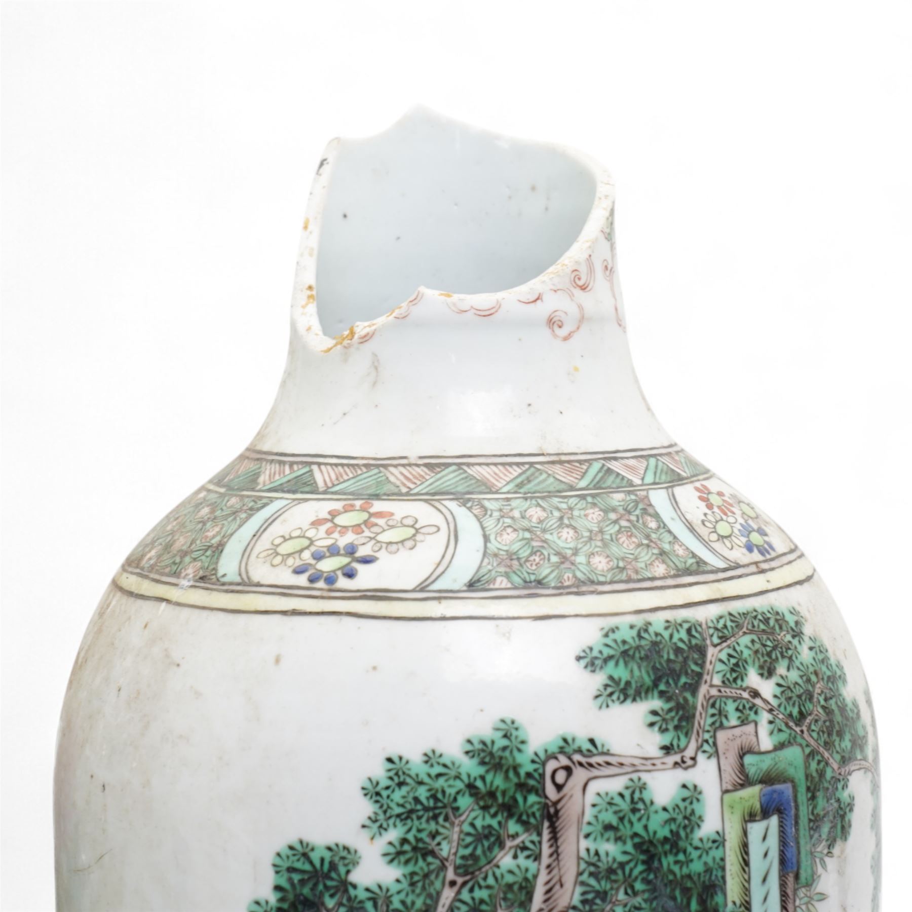 Paire De Vases Anciens Hoechst 18e Siècle En Porcelaine Faïence - Scène Florale Rococo