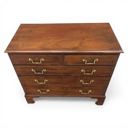 Small late Georgian mahogany chest, rectangular moulded top, above two short and three graduating long drawers, finished with square swan neck handles, raised on ogee bracket feet 
