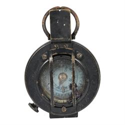 WWII MK III military compass dated 1944, T.G. Co. Ltd, London, in leather case