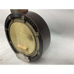 Early 20th century John Grey & Sons London eight-string banjo mandolin with 20cm (8