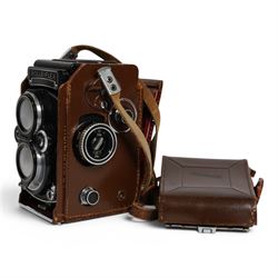 Rollei Franke & Heidecke Rolleiflex Model T medium format TLR camera, serial no. 2384853, with Carl Zeiss Planar 1:3.5 f=75mm and Heidosmat 1:2.8/75 lenses