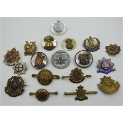  Collection of Regimental sweetheart brooches etc including Border Regiment, Black Watch, Coldstream Guards, Royal Irish Guards, Cameronians, mother of pearl, enamelled examples etc, provenance - a Private Yorkshire collector (18)  
