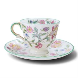 Minton Haddon Hall tea wares, including cake stand, eight cups and saucers, salt and pepper, etc 